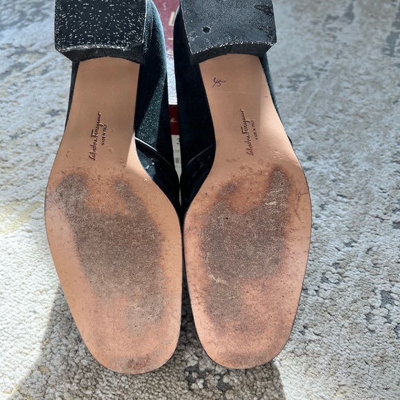 Salvatore Ferragamo black suede shoes. 8.5 AAA (narrow) - Picture 4 of 5